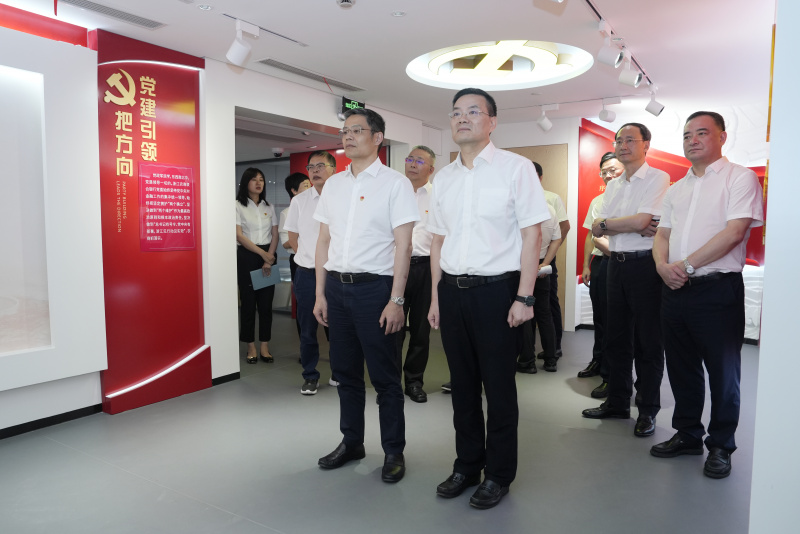 1720767884440046DFk2.jpg _DSC5279.JPG